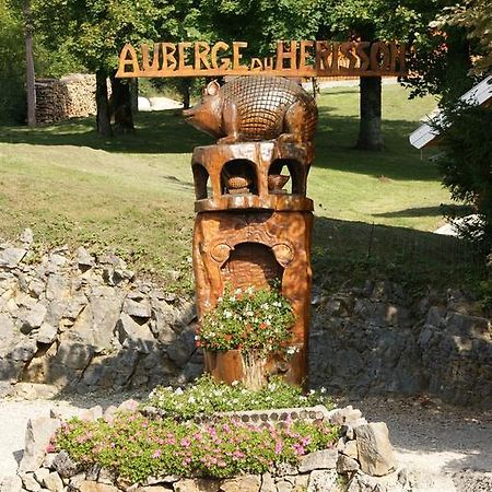 Auberge Du Herisson La Chaux-du-Dombief Eksteriør billede